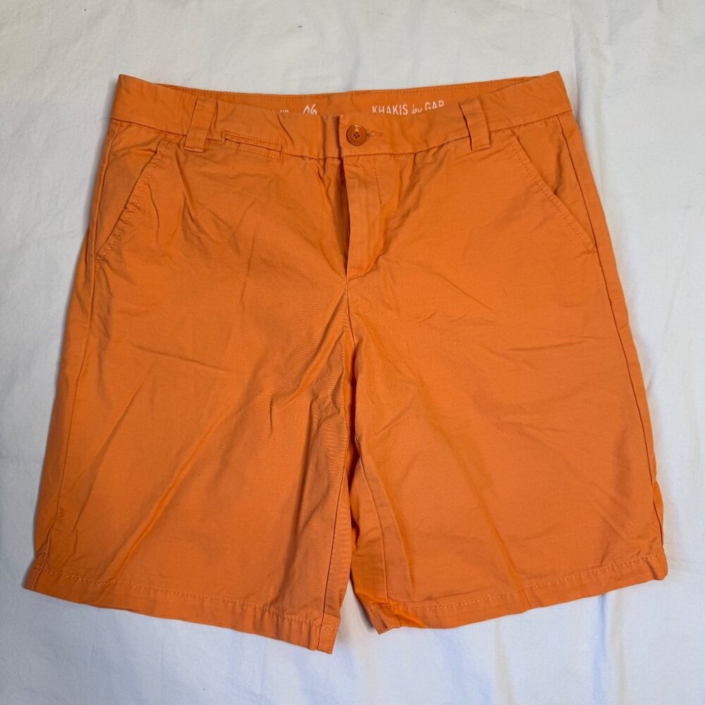 Khakis by Gap Boyfriend Roll-Up Shorts Womens Orange Cotton Shorts Size 6 - Picture 2 of 11